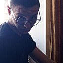 Знакомства: Павел, 22 года, Бийск