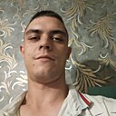 Знакомства: Даниил, 25 лет, Красноперекопск