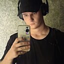 Знакомства: Илья, 22 года, Слоним