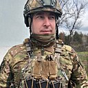 Знакомства: Олег, 32 года, Миллерово