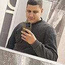 Знакомства: Сарик, 26 лет, Топки