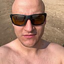 Знакомства: Артём, 38 лет, Киров