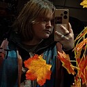 Знакомства: Юлия, 19 лет, Санкт-Петербург