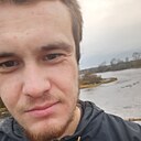 Знакомства: Максим, 22 года, Кингисепп