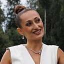 Знакомства: Эмилия, 31 год, Екатеринбург