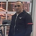 Знакомства: Артем, 33 года, Новомосковск