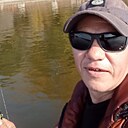 Знакомства: Антон, 44 года, Новомосковск