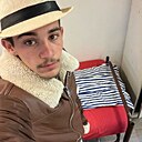 Знакомства: Gabi, 19 лет, Brașov