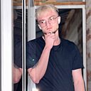 Знакомства: Никита, 26 лет, Новомосковск