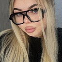 Знакомства: Арина, 22 года, Новороссийск