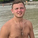 Знакомства: Иван, 25 лет, Волхов