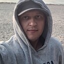 Знакомства: Артём, 39 лет, Междуреченск