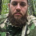 Знакомства: Евгений, 31 год, Крымск