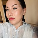 Знакомства: Ксения, 30 лет, Кемерово