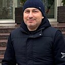 Знакомства: Максим, 41 год, Симферополь