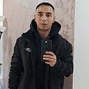 Знакомства: Дмитрий, 28 лет, Ярославль
