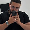 Знакомства: Богдан, 23 года, Армавир