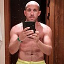 Знакомства: Alex, 39 лет, Норильск