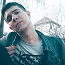 Знакомства: Павел, 27 лет, Миасс