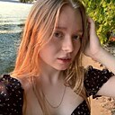 Знакомства: Таня, 28 лет, Купянск