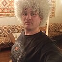 Знакомства: Антон, 34 года, Междуреченск