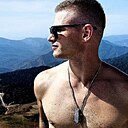 Знакомства: Олег, 24 года, Хабаровск