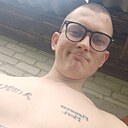 Знакомства: Денис, 22 года, Кобрин