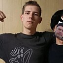 Знакомства: Виктор, 19 лет, Владивосток