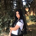 Знакомства: Алина, 22 года, Саратов