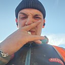 Знакомства: Валера, 24 года, Краснотурьинск