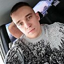 Знакомства: Виктор, 27 лет, Белово