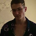 Знакомства: Дима, 21 год, Видное