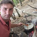 Знакомства: Артём, 31 год, Шахты