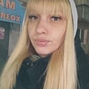Знакомства: Анютка, 30 лет, Благовещенск