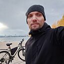 Знакомства: Yuriy, 38 лет, Днепр