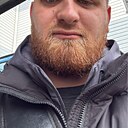 Знакомства: Кирилл, 24 года, Владивосток