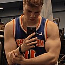 Знакомства: Артем, 22 года, Москва