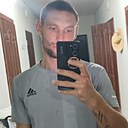 Знакомства: Саша, 29 лет, Курганинск