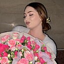 Знакомства: Ksenia, 20 лет, Алматы