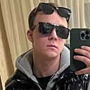 Знакомства: Максим, 21 год, Можайск