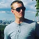 Знакомства: Олег, 34 года, Тюмень