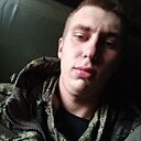 Знакомства: Виктор, 21 год, Крымск