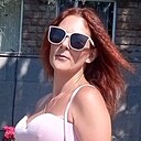 Знакомства: Юлия, 35 лет, Санкт-Петербург