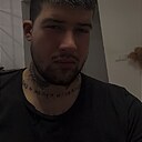 Знакомства: Данил, 21 год, Слоним