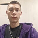 Знакомства: Кирилл, 19 лет, Калинковичи