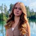 Знакомства: Полина, 18 лет, Екатеринбург