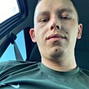 Знакомства: Артём, 28 лет, Орехово-Зуево