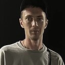 Знакомства: Максим, 35 лет, Червень