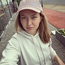 Знакомства: Арина, 37 лет, Тюмень