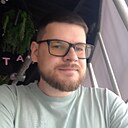 Знакомства: Илья, 34 года, Калининград